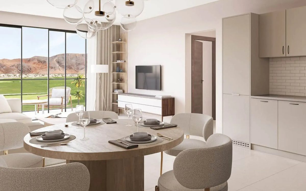 Solaris Jebel Sifah — Studio